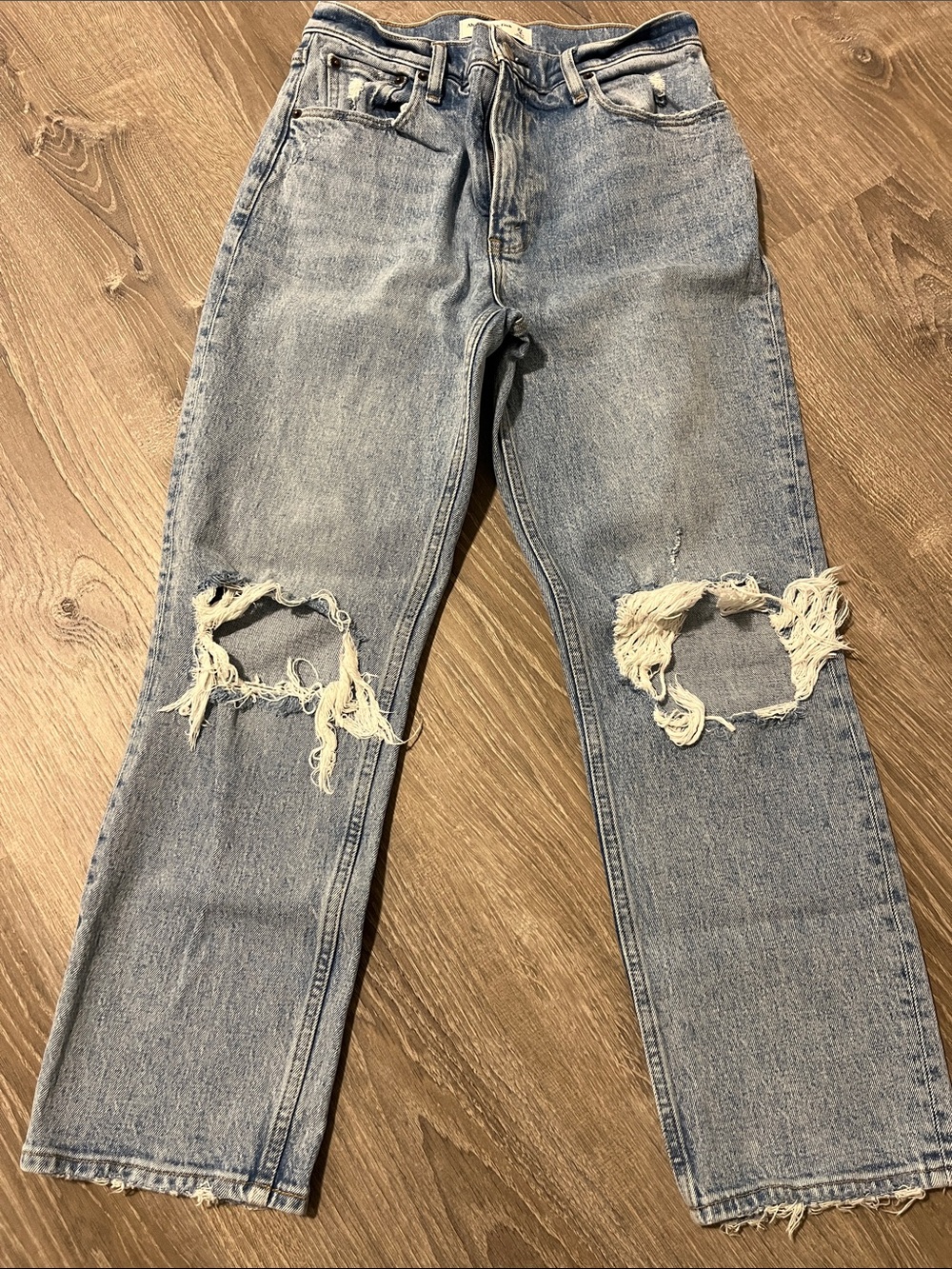 Abercrombie & Fitch 90’s Straight Ultra High-Rise '90s-27/4